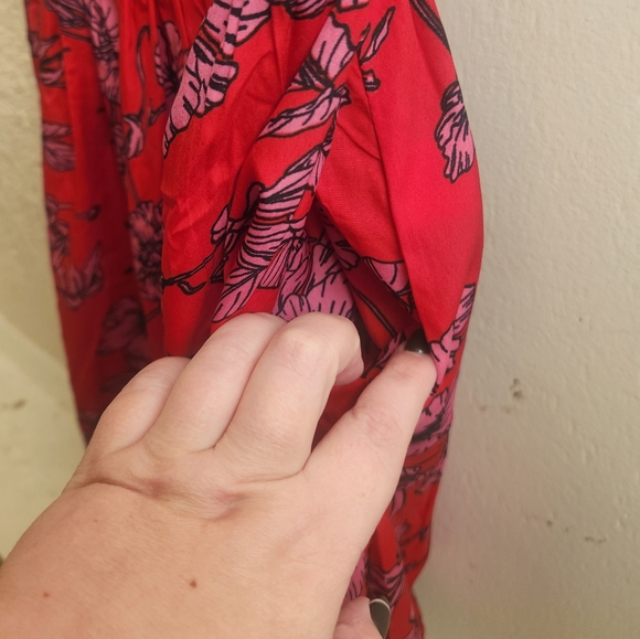 NWT Band of the Free- Bustier Floral Dress - Picture 6 of 8